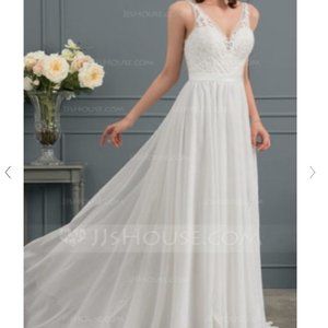 JJ's House Wedding Dress: Princess/A-Line, V-Neck bodice, Sweep chiffon train